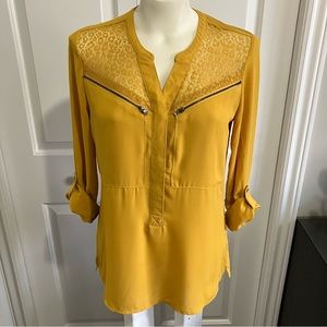 Reitmans | yellow blouse